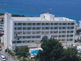 TUNTAS BEACH HOTEL