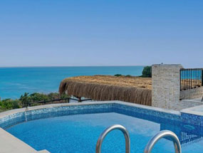 ROSY SUITES
